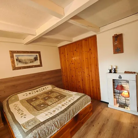 Alpina Loft In Апартаменты